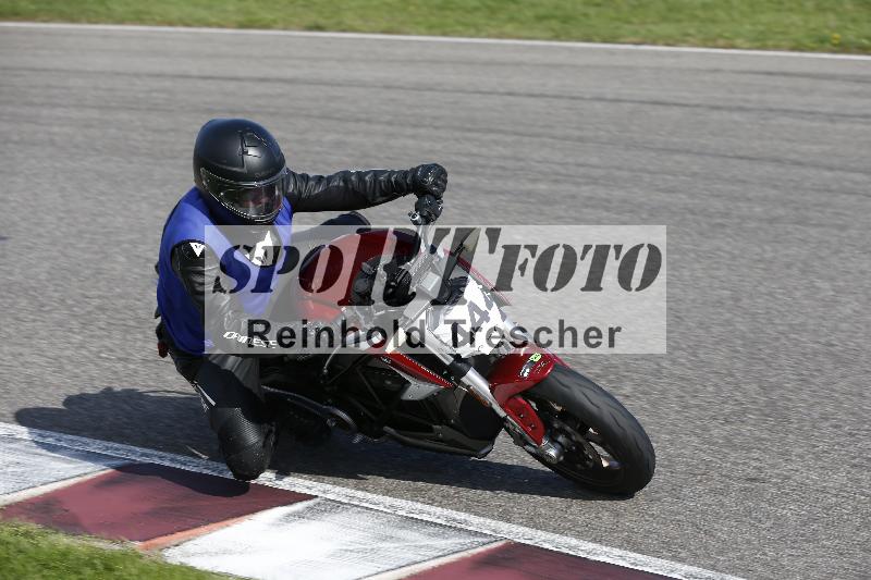 Archiv-2025/55 20.09.2025 Speer Racing ADR/Gruppe gruen/444